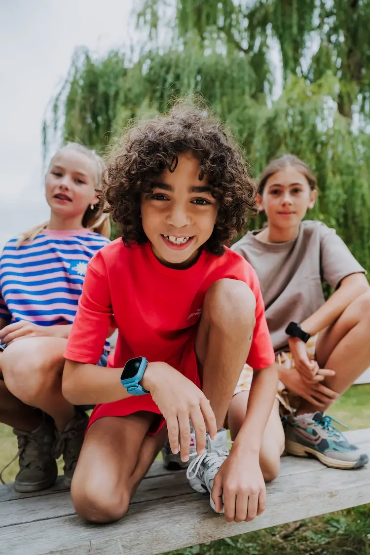 Kinderen met een one2track GPS-horloge